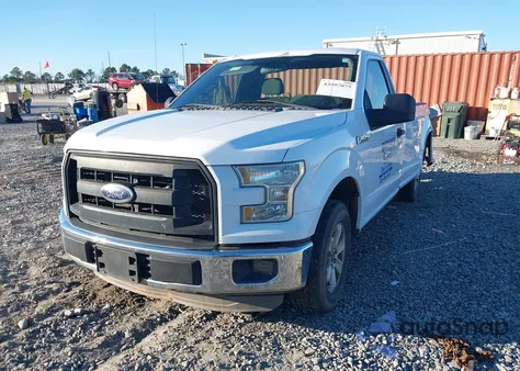2015 Ford F-150 Xl z USA, uszkodzony, nr VIN 1FTMF1C88FKD30702